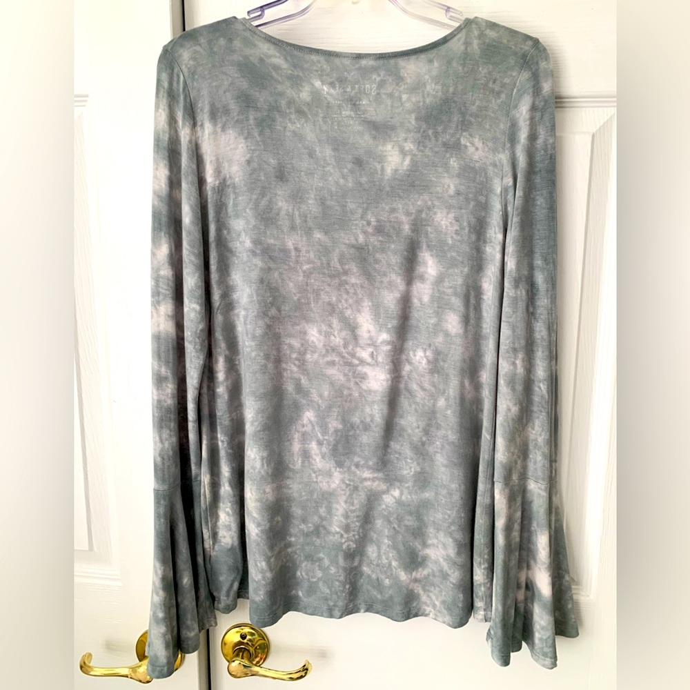 American Eagle Outfitters Soft & Sexy Top Flare Bell Long Sleeve V Neck Women S - Picture 3 of 16
